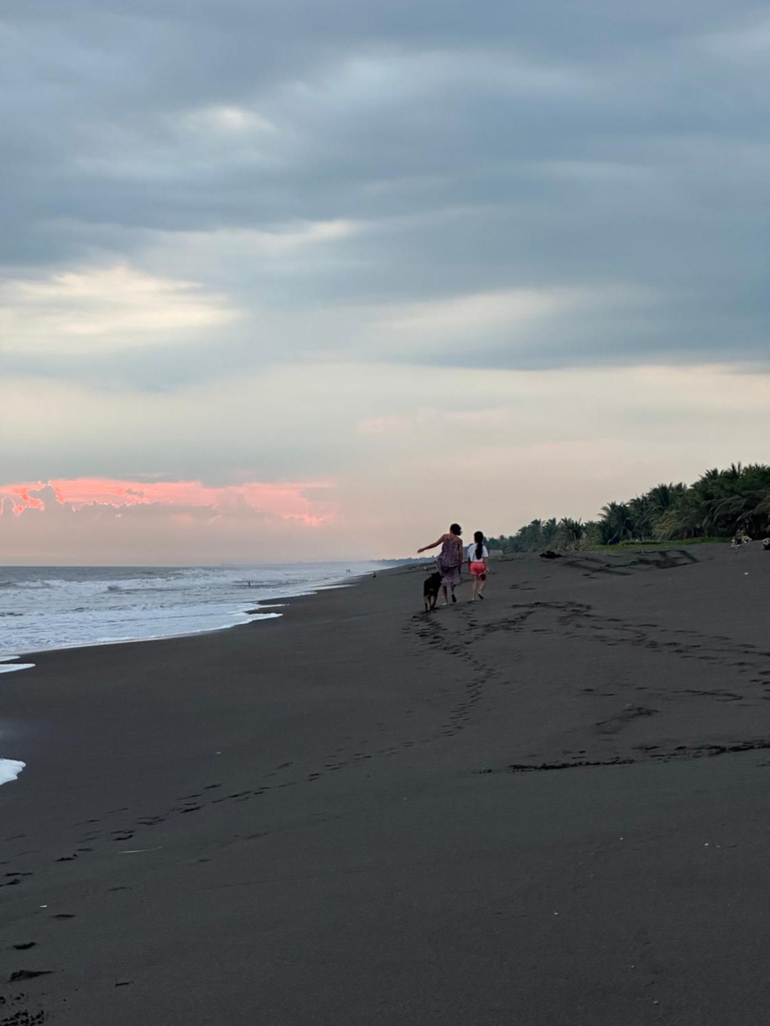 Hotel Atelie Del Mar Monterrico Zewnętrze zdjęcie